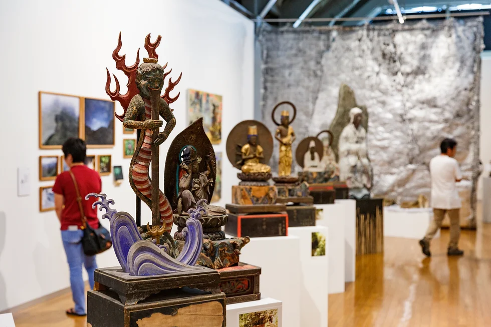 現代山形考〜修復は可能か？〜（山形ビエンナーレ2018）展示風景（東北芸術工科大学 THE TOP）　撮影：根岸功｜山と土と茶と