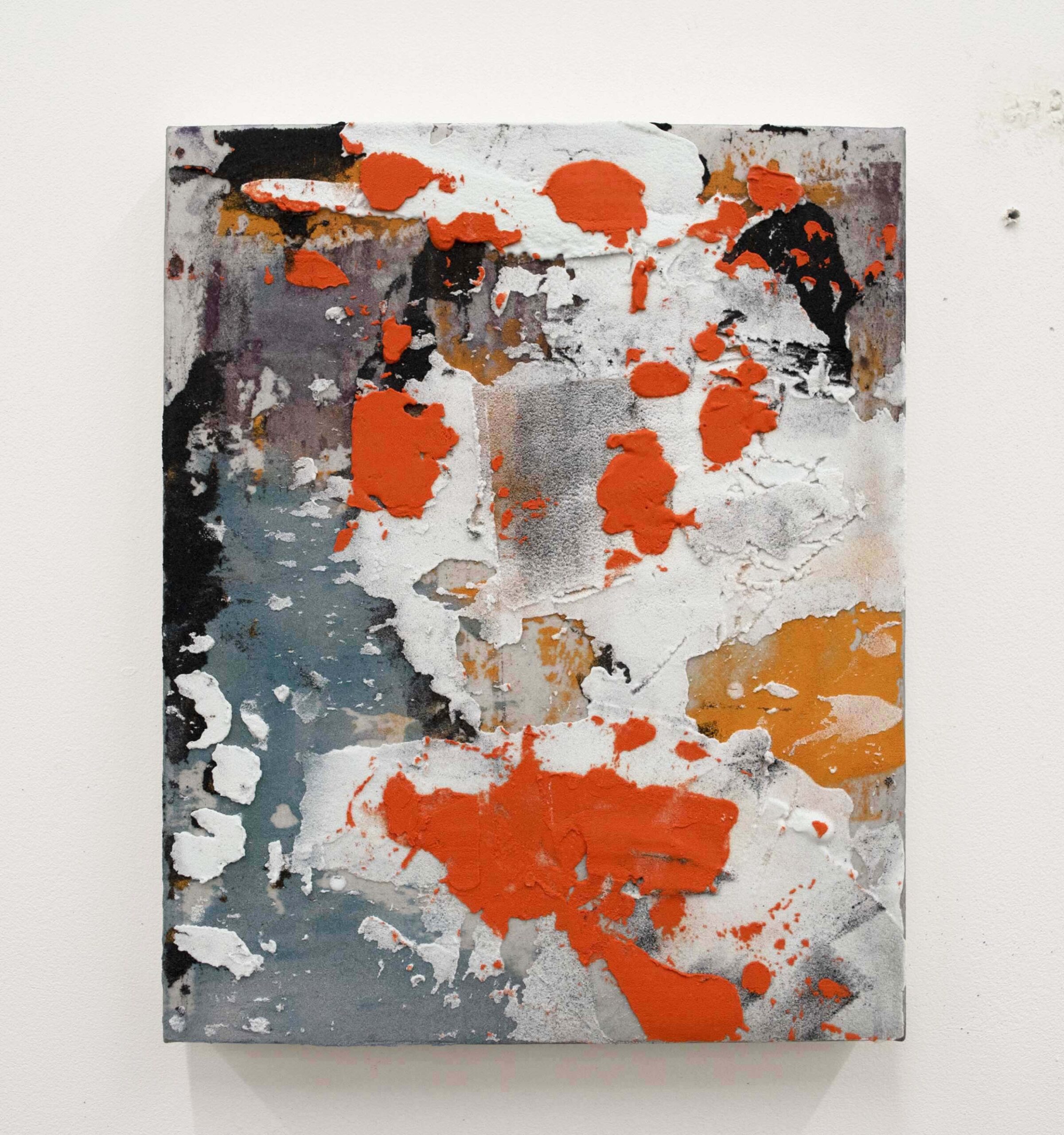 参考作品　春原直人《Skin》2023年 和紙、岩絵具、墨 27×22cm